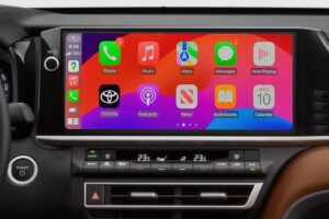 2025-Toyota-Camry-United-Arab-Emirates-9s-2048×115