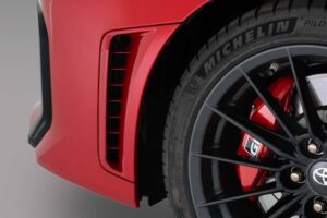 2025-toyota-gr-corolla (1)