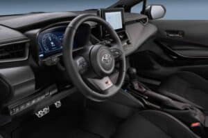 2025-toyota-gr-corolla-interior (1)