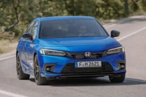 371353_2022_Honda_Civic_e_HEV