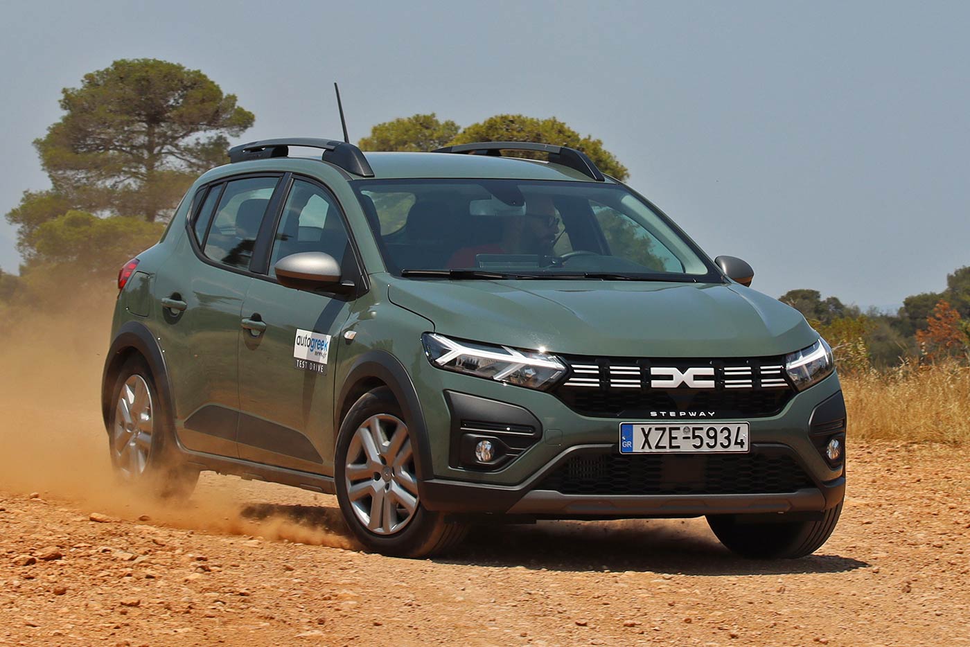 https://autogreeknews.gr/wp-content/uploads/2024/08/Dacia-Sandero-Stepway-LPG.jpg