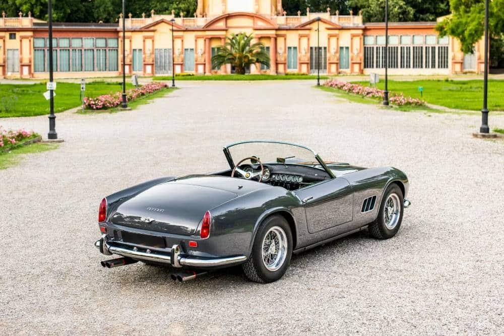 https://autogreeknews.gr/wp-content/uploads/2024/08/Ferrari-250-GT-3.jpg
