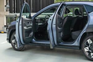 Hyundai-Kona-interior-2023