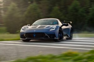 Maserati-GT2-Stradale-816-42