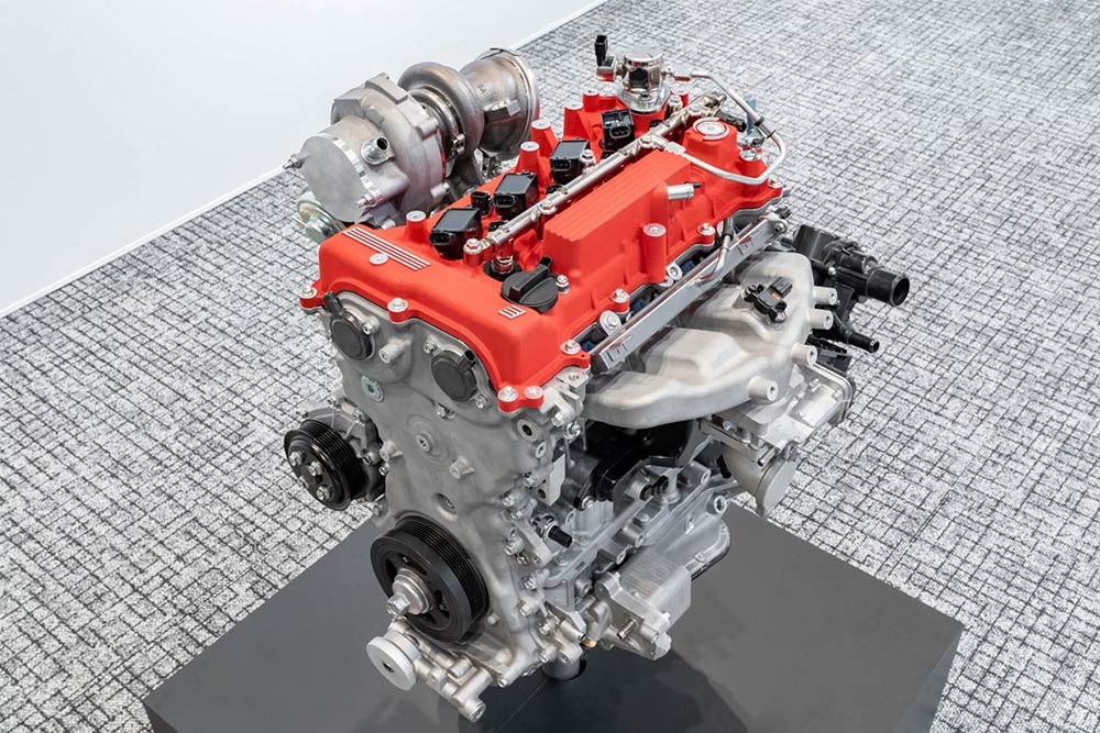 https://autogreeknews.gr/wp-content/uploads/2024/08/New-Toyota-2.0T-engine.jpg