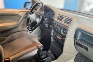 Opel_Vectra_A_1992_16_GLS (10)