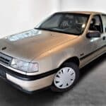 Opel_Vectra_A_1992_16_GLS (8)