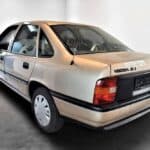 Opel_Vectra_A_1992_16_GLS (9)