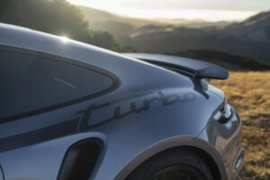 Porsche-911-Turbo-50-Years-Is-A-Retro-Flavored-Ann (11)