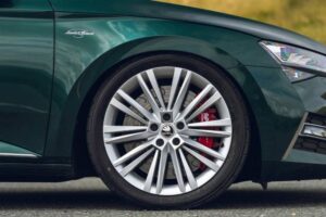 SkodaSuperbSleeperEdition-8