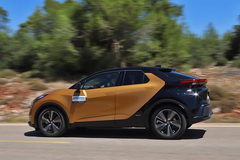 https://autogreeknews.gr/wp-content/uploads/2024/08/Toyota-C-HR-2.0-Hybrid-i-AWD-14.jpg