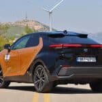 Toyota-C-HR-2.0-Hybrid-i-AWD-(3)