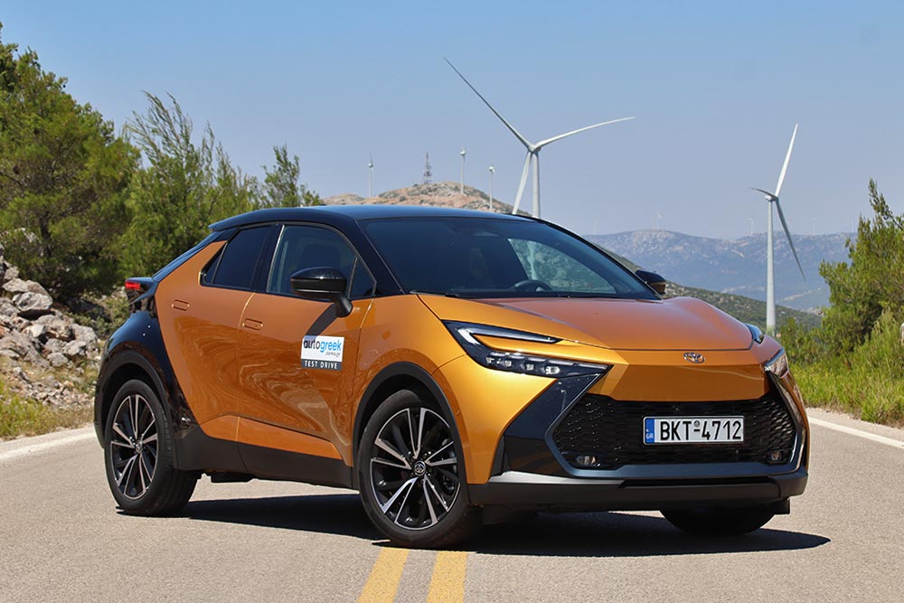 https://autogreeknews.gr/wp-content/uploads/2024/08/Toyota-C-HR-2.0-Hybrid-i-AWD-4.jpg