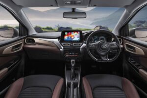 Toyota-Starlet-Cross-(2)