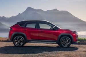 Toyota-Starlet-Cross-(5)