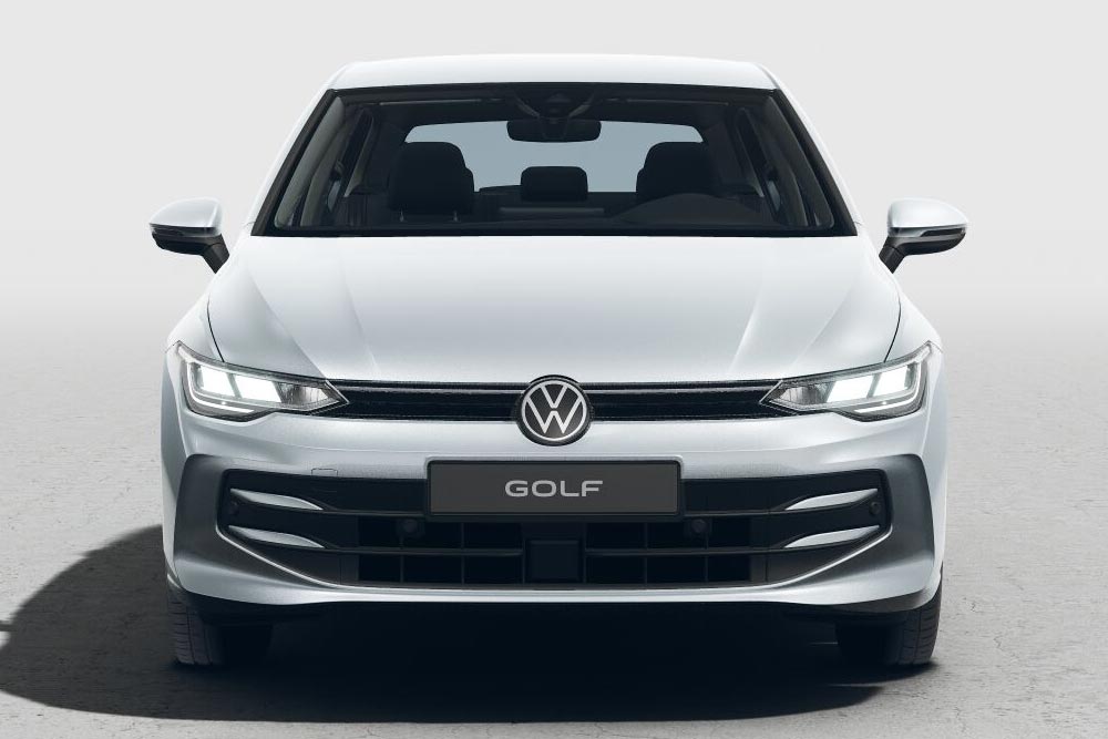 https://autogreeknews.gr/wp-content/uploads/2024/08/VW-Golf-front-1-2024.jpg