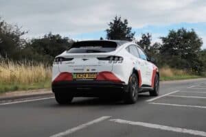 ford-s-best-selling-ev-the-mustang-mach-e-hits-rec (4)