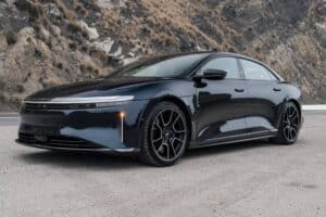 lucid-air-sapphire-is-the-world-s-fastest-armored- (2)