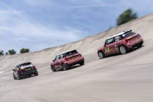 new-mini-john-cooper-works-coming-fall-2024-two-fl (2)