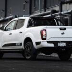 nissan-navara-discloses-its-dark-side-with-the-bla (3)