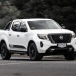 nissan-navara-discloses-its-dark-side-with-the-bla (5)