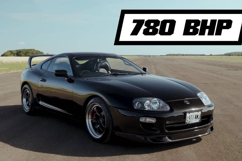 https://autogreeknews.gr/wp-content/uploads/2024/08/three-way-mk4-toyota-supra-drag-race-is-2jz-nirvan-6.jpg