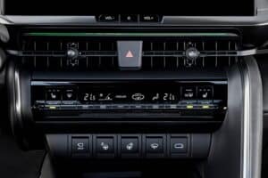 toyota-c-hr-2023 (8)