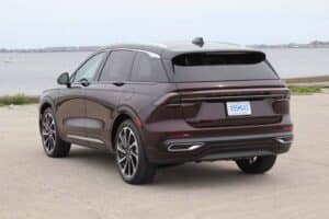 2024-lincoln-nautilus-hybrid-black-label-53