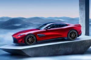 2025-Aston-Martin-Vanquish-902-1