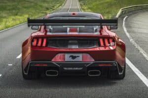 2025-Ford-Mustang-GTD_exterior_04-2048×1073