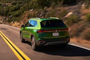2025-VW-Taos-911-11