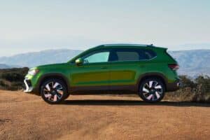 2025-VW-Taos-911-2