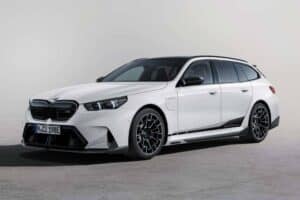 2025-bmw-m5-touring-with-m-performance-parts (4)