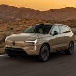 332051_New_Volvo_EX90_on_the_road