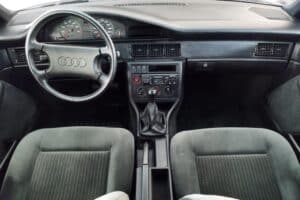 Audi-100-1990-(7)