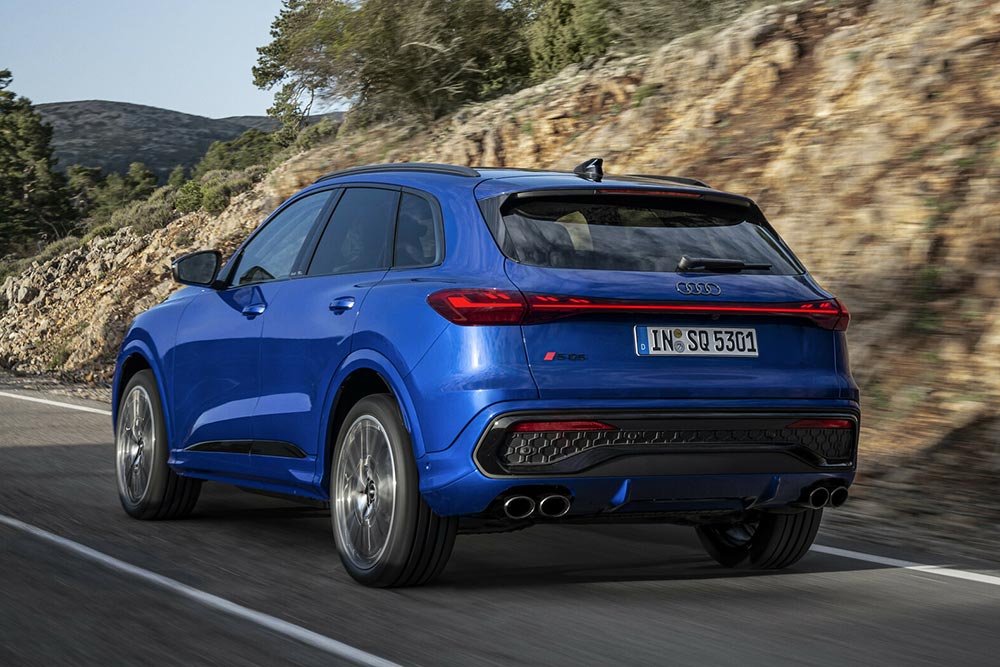 https://autogreeknews.gr/wp-content/uploads/2024/09/Audi-Q5-2024-7.jpg