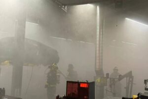 Audi-e-tron-GT-dealership-fire-916-7