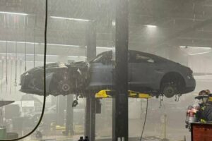 Audi-e-tron-GT-dealership-fire-916-9