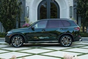 BMW-X5-Edition-25-Jahre-5-2048×1366