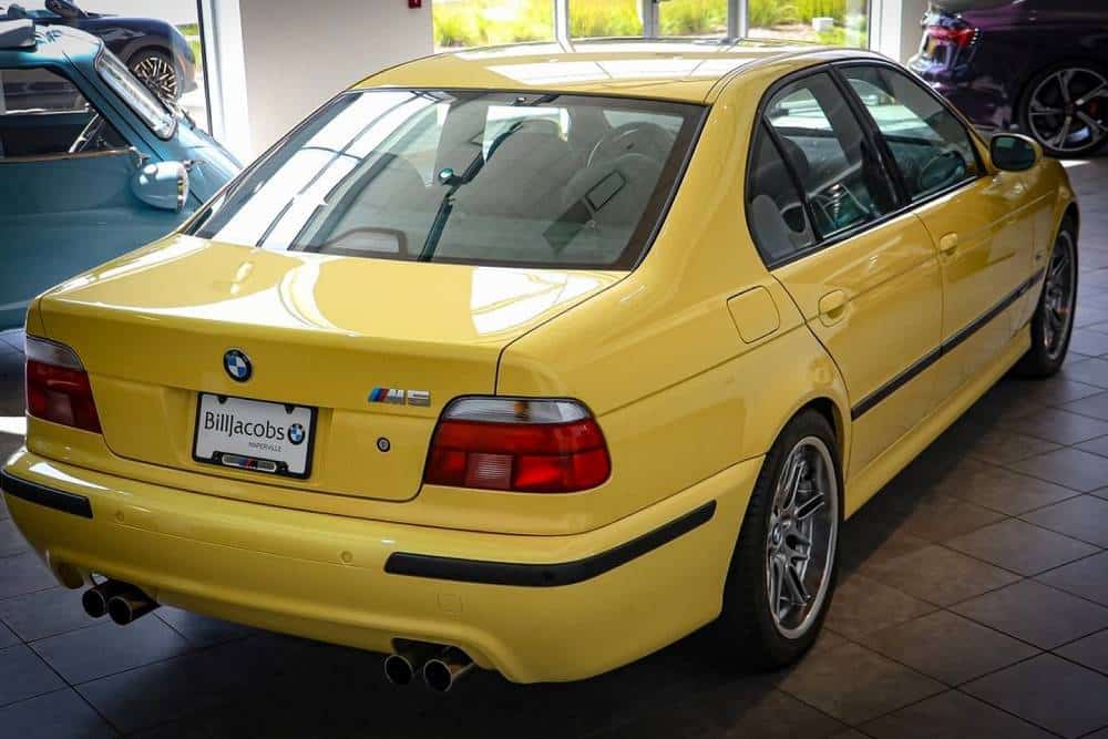 https://autogreeknews.gr/wp-content/uploads/2024/09/BMW_M5_E39_2000_for_sale-14.jpg