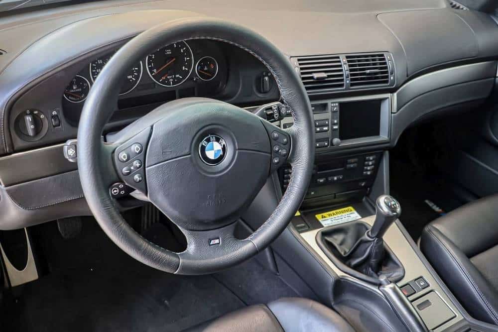 https://autogreeknews.gr/wp-content/uploads/2024/09/BMW_M5_E39_2000_for_sale-7.jpg