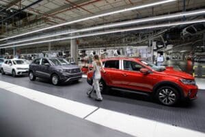 DB2022FA00026_web_1600