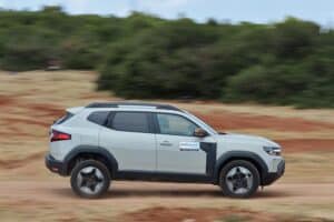 Dacia-Duster-1.2-TCe-130-4×4-(13)