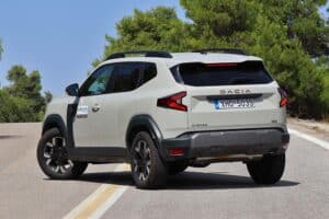 Dacia-Duster-1.2-TCe-130-4×4-(5)