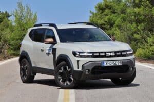 Dacia-Duster-1.2-TCe-130-4×4-(6)