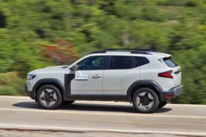 Dacia-Duster-1.2-TCe-130-4×4-(7)