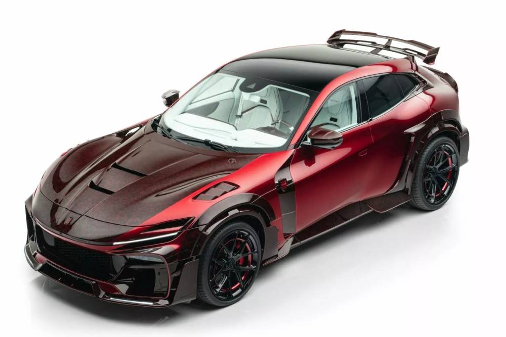 https://autogreeknews.gr/wp-content/uploads/2024/09/Ferrari_Purosangue_2024_Mansory_Pugnator_02.jpg