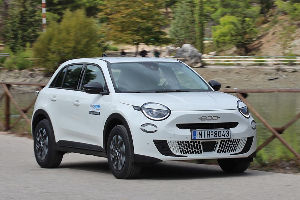 https://autogreeknews.gr/wp-content/uploads/2024/09/Fiat-600-1.2-Hybrid-12.jpg