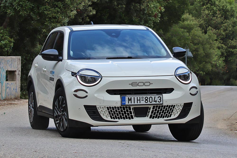 https://autogreeknews.gr/wp-content/uploads/2024/09/Fiat-600-1.2-Hybrid-19.jpg