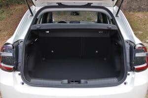 Fiat-600-1.2-Hybrid-(23)